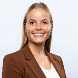 Mara - German teacher - Indianapolis