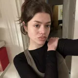 Eve - Prof de maths - Genève