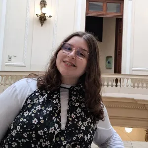 Larissa - Professor de português - Rio de Janeiro