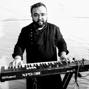 Nilesh - Musical keyboard tutor - Nala Sopara