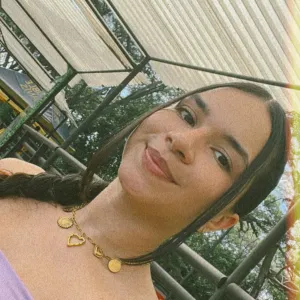 GABRIELA ALEJANDRA - profesor de inglés - Neiva