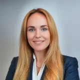 Demi - Violin tutor - Vancouver