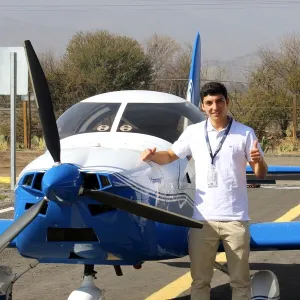 Victor - Profe de aviación - Providencia