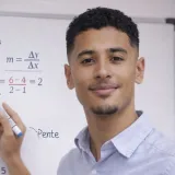 Achraf - professeur de DELE - 