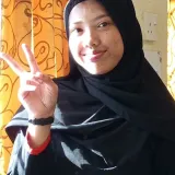 Nurshahelley - Malay teacher - Petaling Jaya