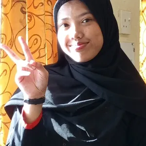 Nurshahelley - Malay teacher - Petaling Jaya
