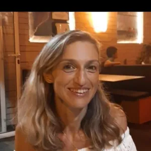 Elise - Profe de francés - San Juan de Alicante