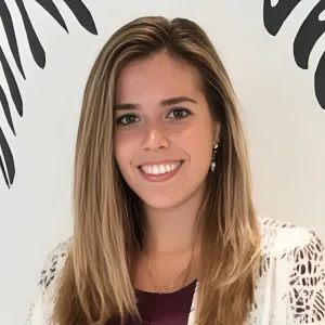Cara - Piano tutor - Coquitlam