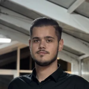 Cristian - Profesor de matematică - Iași