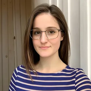 Jade - Piano tutor - St. John's