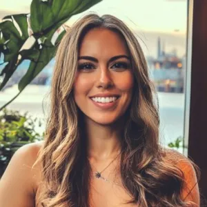 Kyra - Singing tutor - Victoria