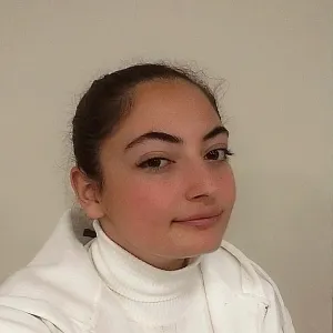 Fatma - AutoCAD öğretmeni - Kayseri