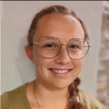 Johanna - Prof d'aide aux devoirs - Troistorrents