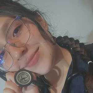 Maria Camila - Profe de medicina - Bogotá