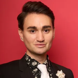 Travis - Essay writing tutor - Las Vegas