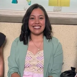Ivonne - profesor de matemáticas - La Rioja
