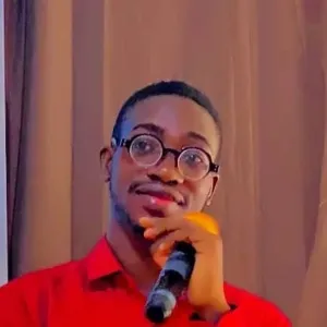 Ogunsola - Maths tutor - Jos