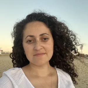 אולגה - מורה למתמטיקה - גן יבנה