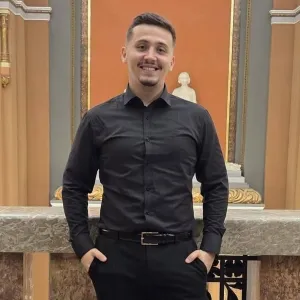 Alexandru - Profesor de pregătire pentru bacul la geografie - Arad
