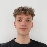 Alexandru - Profesor de programare - București