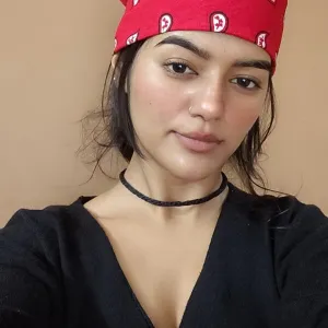 Anamika - Yoga tutor - Asthal