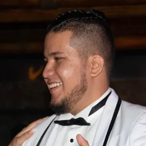 Elihu - profesor danza - Guadalajara