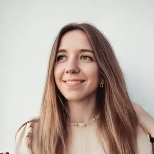 Evelyn - Piano tutor - Bundaberg