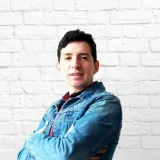Nicolas - profesor de finanzas - Olivos