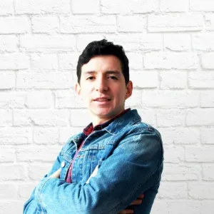 Nicolas - profesor de finanzas - Olivos