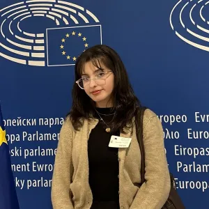 Rabia - Fen bilimleri öğretmeni - 