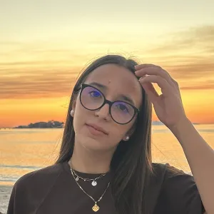 Xiana - Profe de ayuda con los deberes - Vigo