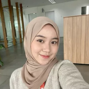 Shafika - Malay teacher - Kota Bharu