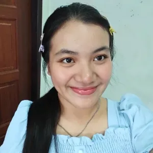 ESSLYNNCA - English tutor - Kuching