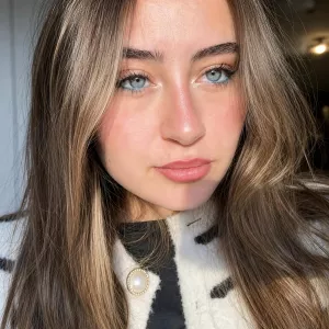 Nour - professeur de mathématiques - Vélizy-Villacoublay