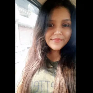 Isha - Accounting Tutor - Faridabad