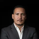 Gian - profesor de ingeniería - 