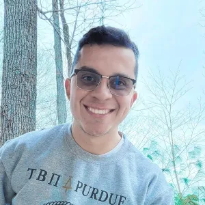 Carlos Alberto - profesor de química - Bogotá