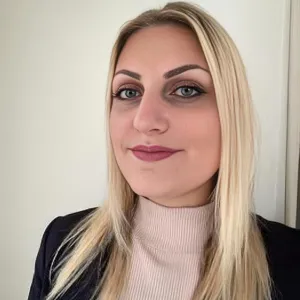 Kaia - English tutor - Darwin