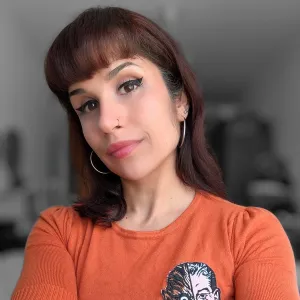 Tânia - Professor de biologia - Espinho