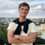 Leonardo - Finance tutor - London
