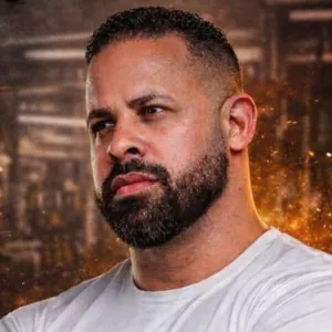 Victor - personal trainer - 