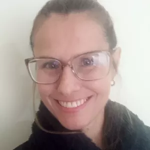 Daniele - Prof de inglês - Teresópolis