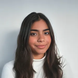 Chloe - Computer programming tutor - Sherwood Park