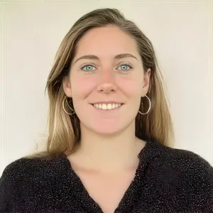 Chloe - Singing tutor - Halifax