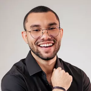 João - Prof de odontologia - Santo Antônio de Jesus
