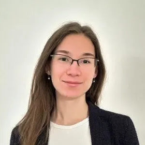 Brynn - Violin Tutor - Bristol
