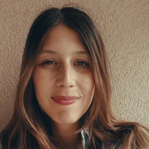 Daniela Valentina - Profesor de lenguaje y comunicación - Santiago