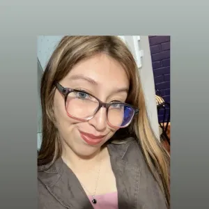 Ailyn Michelle - profesor de derecho civil - La Serena