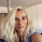 Mona - Prof de Comptabilité - Saint-Pierre
