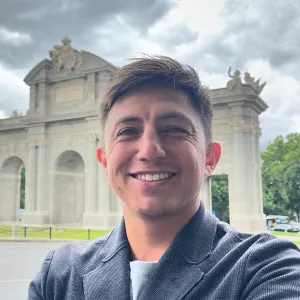 Jhon - profesor de natación - Madrid